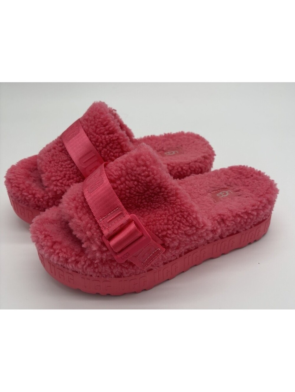 UGG Fluffita Hot Pink Platform Slippers Adjustable Strap Women’s Size 8